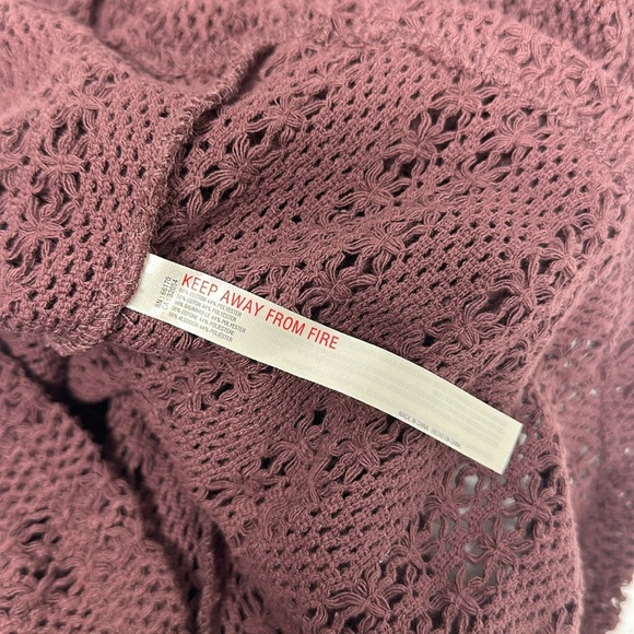 Free People Ryan Romper Shorts Crochet Open Woven Knit See Thru Plum Purple XS - Picture 8 of 8